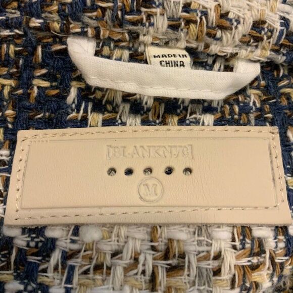 Blank NYC Once in a Lifetime Tweed Cropped Shaket Jacket Medium - Picture 11 of 13